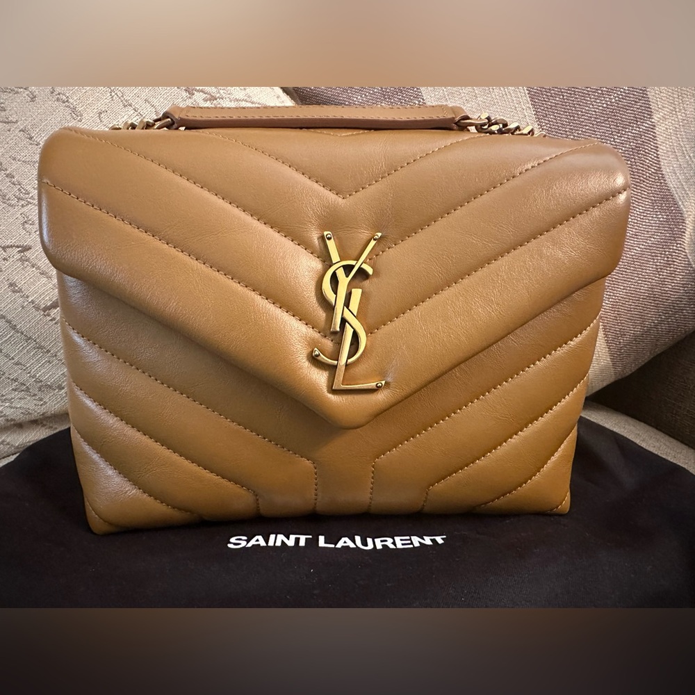 YSL Loulou small ( not for sale/ sold on another platform)